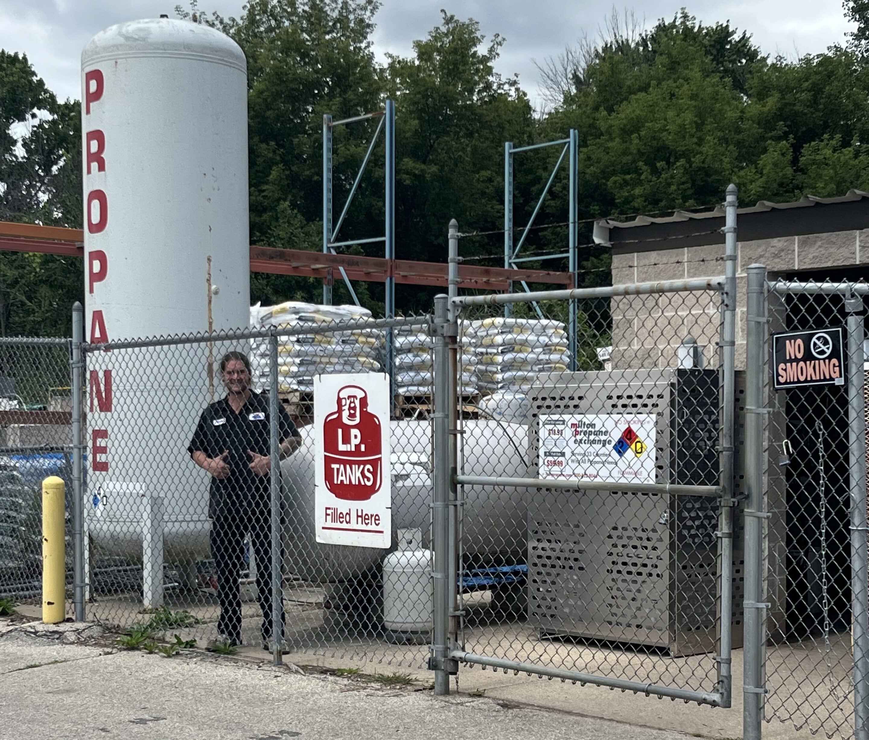 Propane Refills Service_Photo 2